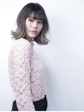 ディ シェーレ 磯子本店(die schere) 甘×辛　切りっぱなしボブ