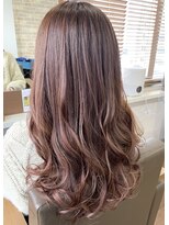 アンビエンテ(ambiente)&nbsp;ピンクベージュ　イルミナカラー　ハイライトカラー　ピンク