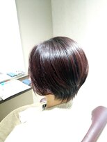 シンリア(ShinLia) 20代30代40代小顔ひし形前下がりショートボブ