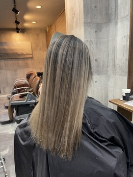 ラフ(LAFF) #黒髪#ボブルフ#ネビージュ#小顔#ワンレン