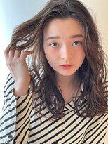 スパイスアヴェダ サロンアンドスパ 玉川高島屋SC店(SPICE AVEDA salon&spa)&nbsp;抜け感のあるナチュラルウェーブ