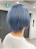 ペールブルー.ハイトーンブルー.くびれボブ(ハイトーンショート)