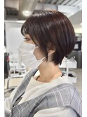 ショートボブ