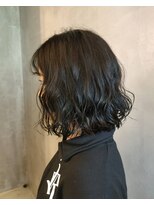 イキプラスディードットログ 大和八木駅前店(ikii+D.Log) 黒髪パーマ くるくるパーマ ミディアムパーマ 奈良 橿原