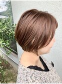 ショートボブ