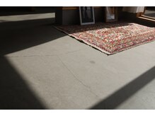 サイン(SIGN)の雰囲気（お客様にも評判なおしゃれな空間。写真集なども置いてます♪）