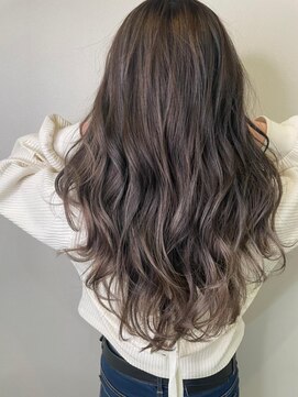 ソヨン なんば(SOYON) 色落ちも楽しめる♪ビターハイライトロング