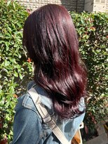 ミュラ(mulah)&nbsp;暖色カラーチェリーレッド＊ゆる巻きロングヘアボルドーカラー