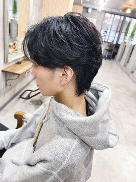 リティアンドビューティースタジオモッズシブヤ(LITTY&beauty studio M.O.D shibuya) フェザーショート　フェザーパーマ　メンズカット