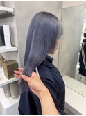 くすみブルー