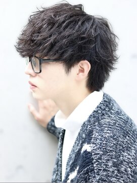 ルーシー 川越(LUCEY) ツイストスパイラルパーマ波巻きパーマシャドウパーマメンズ