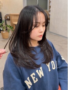 ゆったり過ごせる居心地の良い空間×自慢の似合わせ技術。あなたに合ったデザインをご提案します。