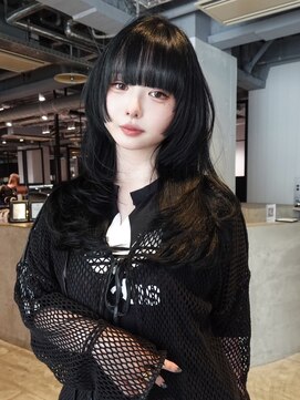 アイティーバイアルバム 藤沢店(IT by ALBUM) ロング前髪カット暗めカラー韓国ヘア顔周りレイヤー_F31006