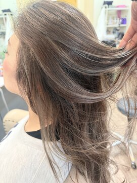 ウエスト オーランド(WEST O LAND) お品のある白髪ぼかし