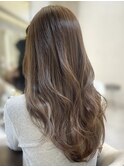オリーブグレージュ【野呂朱里】