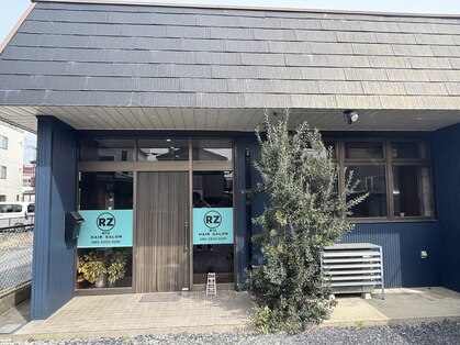 リズ(RIZ)の写真