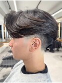 センターパートウルフショートネープ襟足あり