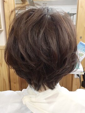 ララテラス(LaLa Terrace) ～LaLa Terrace流～パープルベージュ×ふんわり大人ボブ