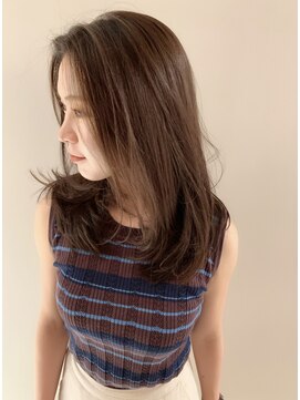 カットフォーユー(Cut For You) 大人かわいいロングレイヤー