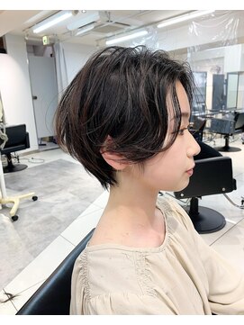 ヴェイン 渋谷(vain) 【vain/v】黒髪ショート/ショートパーマ