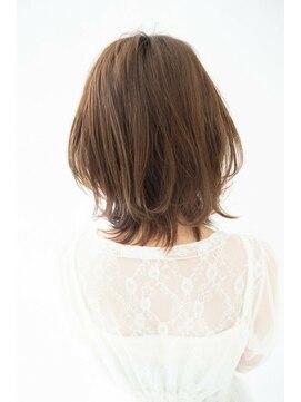 アルテロワジール(Alte Rowazle) 大人可愛いくびれミディアムウルフ