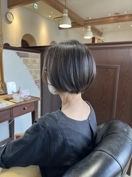 アドラーブル 女池店(adorable) 【ショートボブ】【丸みショート】【20代30代40代】