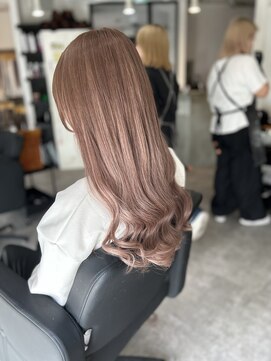 ラフ 難波店(LAFF) #黒髪#ボブルフ#ネビージュ#小顔#ワンレン