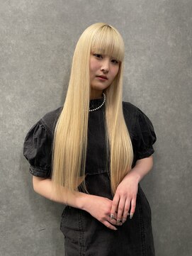 ノラ シンディ(NORA CYNDY) 抜きっぱなしブロンドヘア