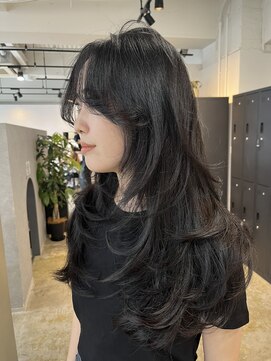 メリー オオサカ(Merly Osaka) バタフライカット