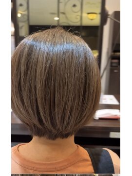 アルファ VILLA店(ALPHA) レイヤーボブ