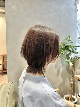 ビス フルール 日暮里店(Vis fleur) ショートウルフ/オリーブベージュ