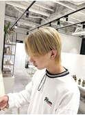ブロンドセンターパート ブリーチあり