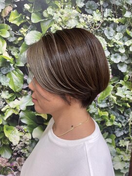 レイ 新守谷店(Ray) ショートボブ