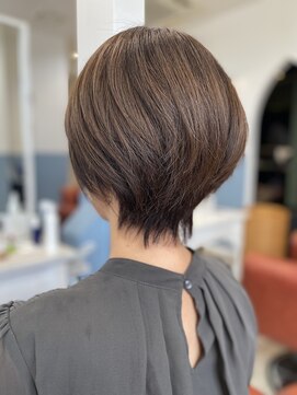 カザック(kazak) ショートボブ