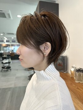 ビューエヒメ(VIEW EHIME) 20代30代40代くすみベージュマッシュショート