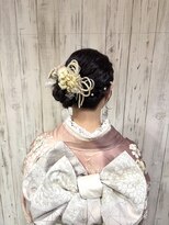 ジェイエルビー(JLB)&nbsp;【JLB.MOE/1月】サイドシニヨンアレンジ