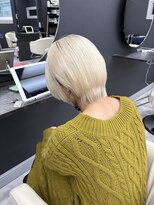 ホワイト 梅田(white) ホワイトブロンドカラー>