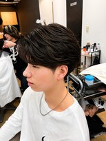 アロー 船橋店(AROH) フェザーパーマ|柔らかな毛流れで魅せるメンズヘアーナチュラル
