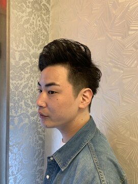 エスエムアールツー(SMR2) ★AKI'sツーブロックショートスタイル★