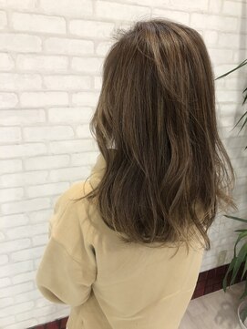 ビス ヘア アンド ビューティー 西新井店(Vis Hair＆Beauty) 大人かわいい/ハイライト/立体感/艶感/バレイヤージュ/小顔