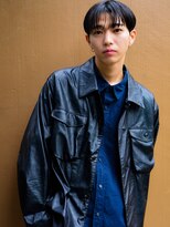 カンナ(Canna)&nbsp;サイドグラデーション×シルバーカラーxスリークショート