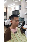 ボウズ風ショート