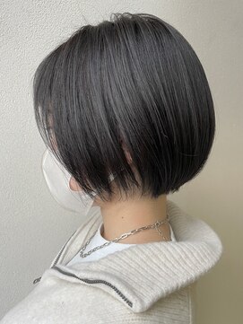 オウルヘアー(Owl hair) グレイアッシュ/コンパクトボブ/ミニボブ