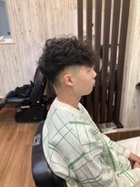 ライズヘアー(RISE HAIR)&nbsp;スキンフェード＋波巻きスパイラル