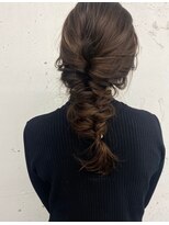 ジョニアンドロージ(Joni & Rougy)&nbsp;ヘアアレンジ/編み込み