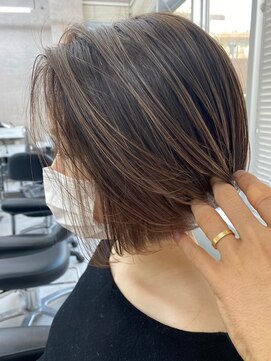 イキ 表参道(iki omotesando) モード/無造作ウェーブ/大人ガーリー[表参道駅]