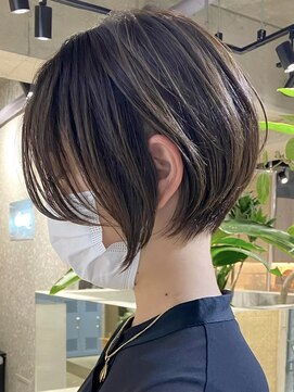 サンク 原宿 表参道(cinq) 前下がりボブミニボブナチュラルボブショートボブ20代前髪韓国