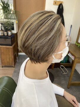 東京ヘアーサロン ショートボブ×白髪ぼかしハイライト/30代/40代/50代/北本/桶川