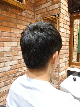 ヒロギンザバーバーショップ 丸の内店(HIRO GINZA BARBER SHOP) あおきそよの風ショート