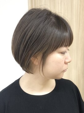 トト 船橋店(toto.) 黒髪/グレーベージュ/レイヤーロング/前髪パーマ[西船橋/津田沼]